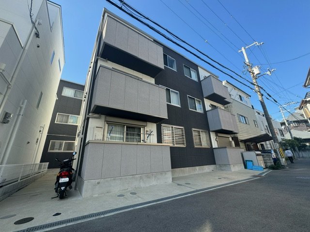 吹田市元町のマンションの建物外観