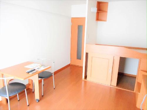 その他部屋・スペース　ハイベッドタイプのお部屋です