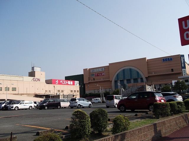 【北九州市八幡西区三ケ森のマンションのショッピングセンター】