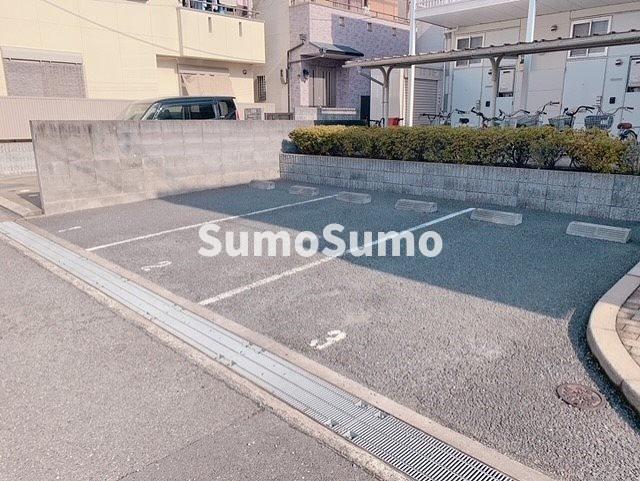 駐車場　駐車場があります