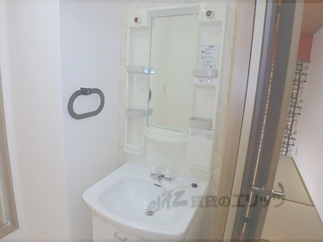 洗面設備　独立洗面台