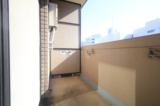 バルコニー　※別部屋の写真です