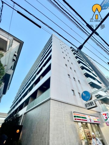 【横浜市南区浦舟町のマンションの建物外観】