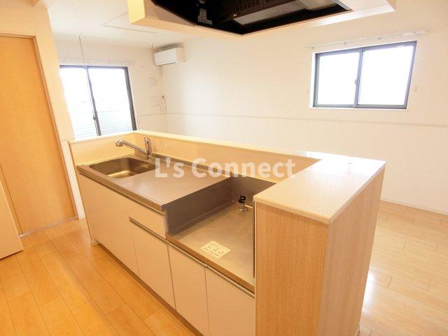 キッチン　２口ガスコンロ設置可能な対面キッチン。