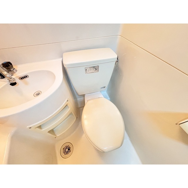 トイレ　トイレ（同仕様タイプ・現況優先）