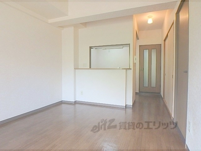 居室・リビング　リビング