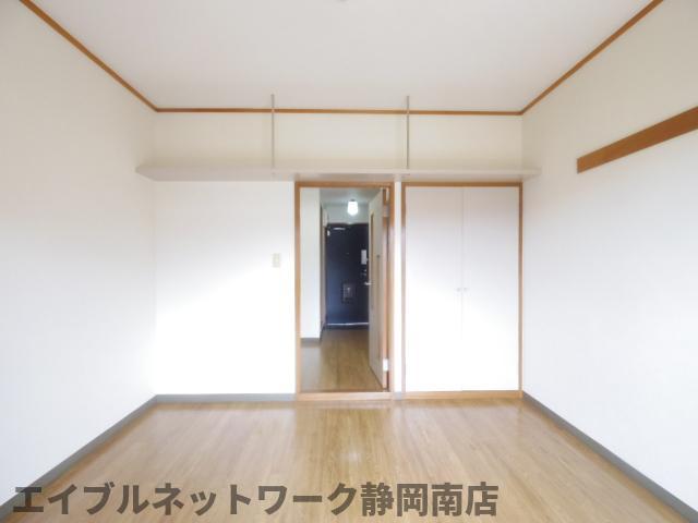 居室・リビング　ゆったりとしたリビングです