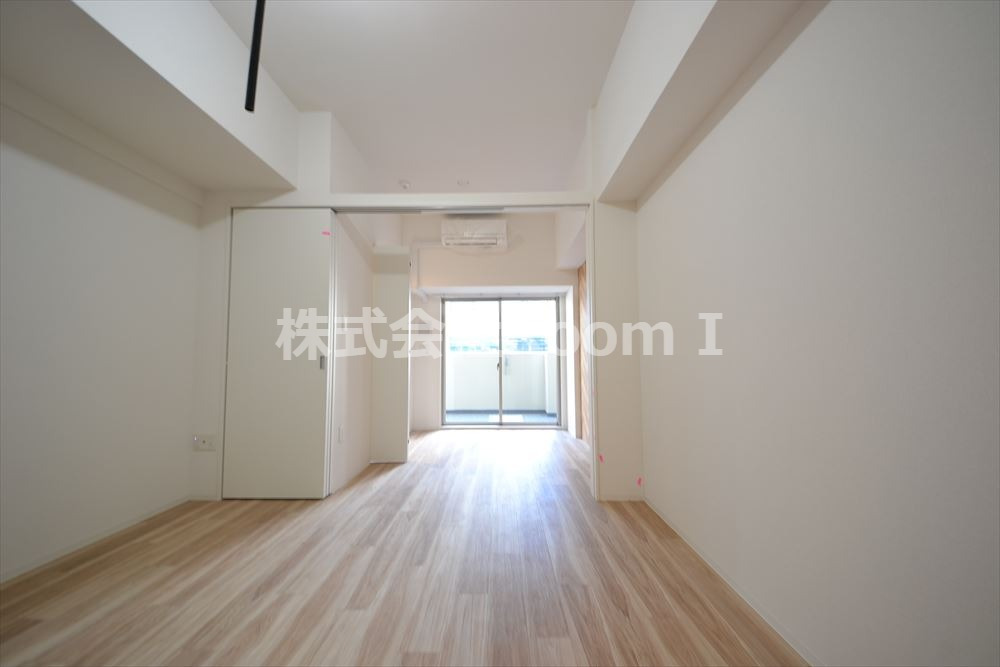 居室・リビング　使いやすい居間です