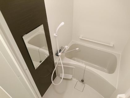 バス・シャワールーム　バスルーム