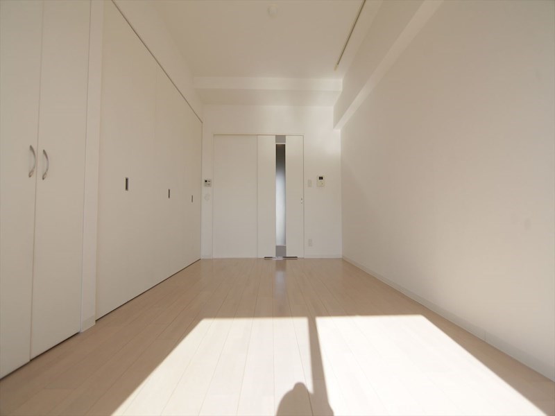 その他部屋・スペース　洋室8帖　クローゼット付（収納充実してます）