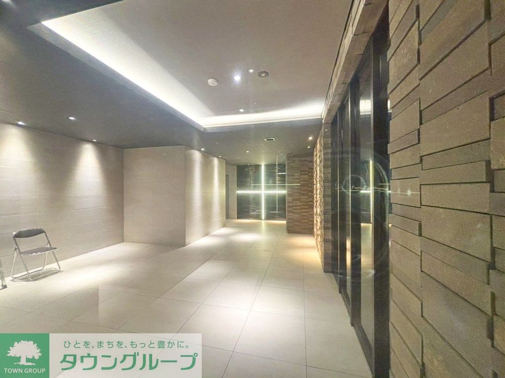 エントランス　エントランス