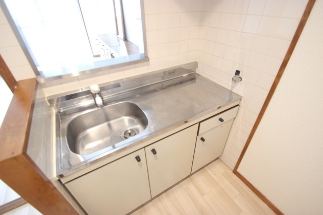 キッチン　別号室の写真です