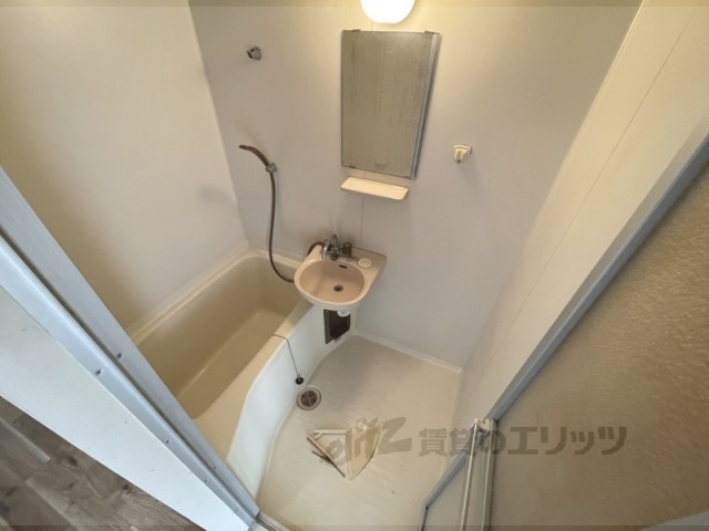 バス・シャワールーム　バス