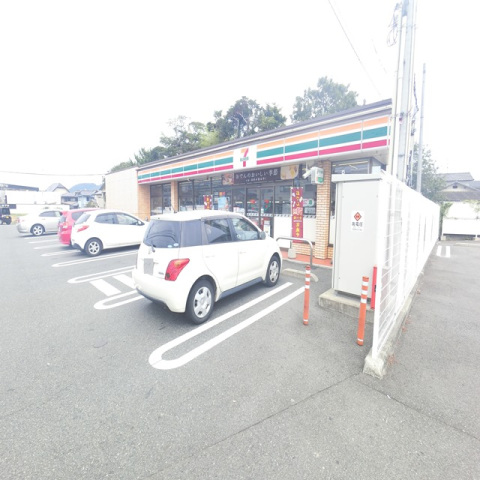 コンビニ　セブンイレブン下関小月店（コンビニ）まで1930m