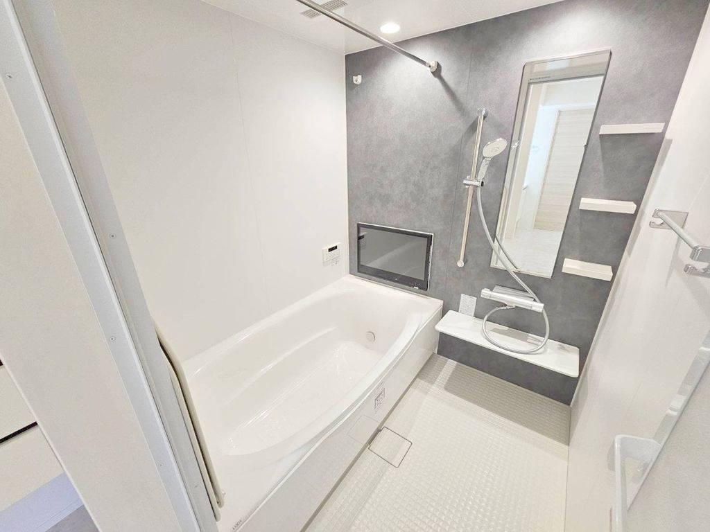 バス・シャワールーム　バス