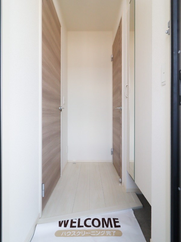 玄関　図面と現状に相違がある場合には現状を優先