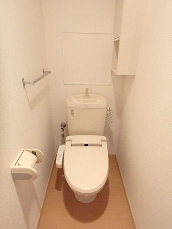 トイレ　図面と現状に相違がある場合には現状を優先