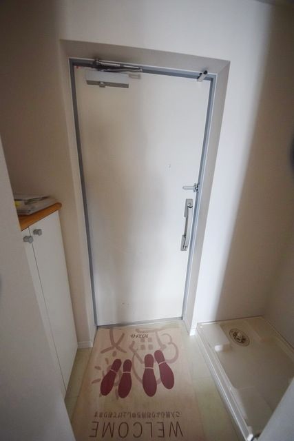 玄関　★お問合せはタウンハウジングまで★