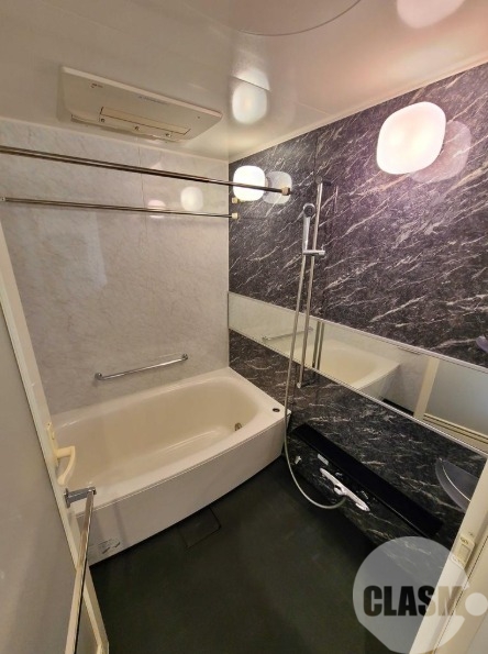 バス・シャワールーム　浴室乾燥機＆追い焚き機能付きバス♪