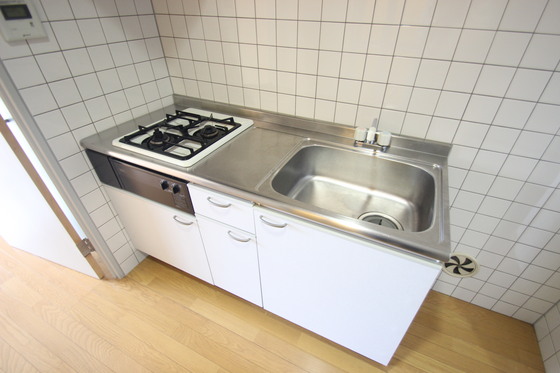 キッチン　※別の部屋の写真です※