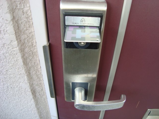 その他　玄関カードキー（イメージ）