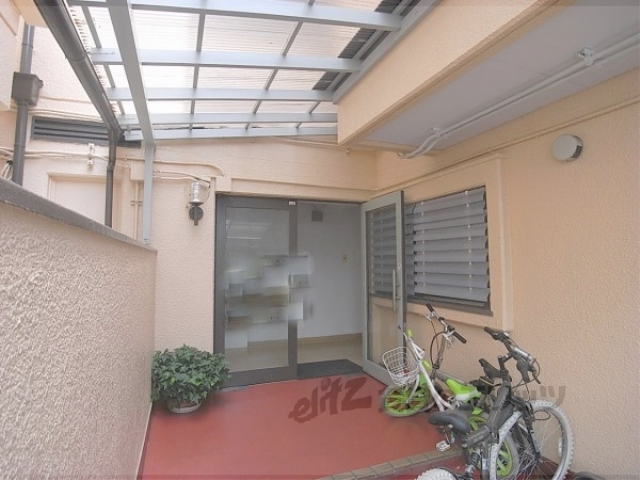 ロビー　ロビー