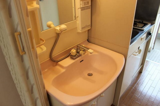 洗面設備　※別部屋の写真です