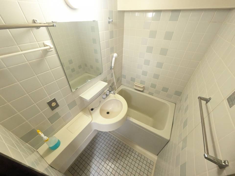 バス・シャワールーム　浴室