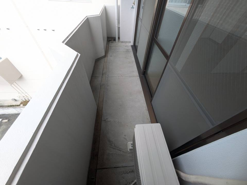 バルコニー　バルコニー