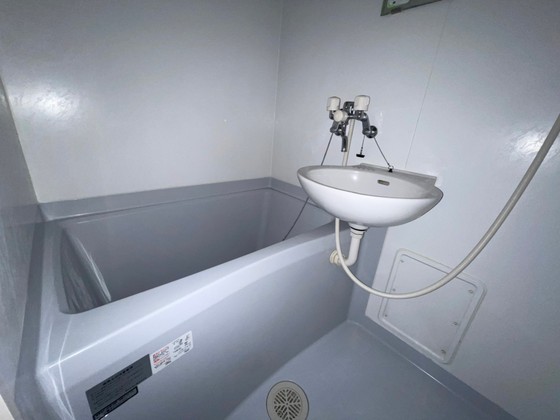 洗面設備　※別部屋の写真です