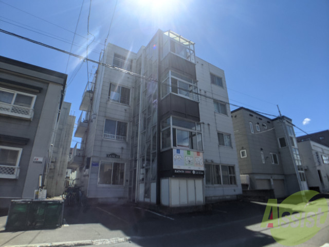 建物外観　札幌市北区北２７条西「エムクレスト」
