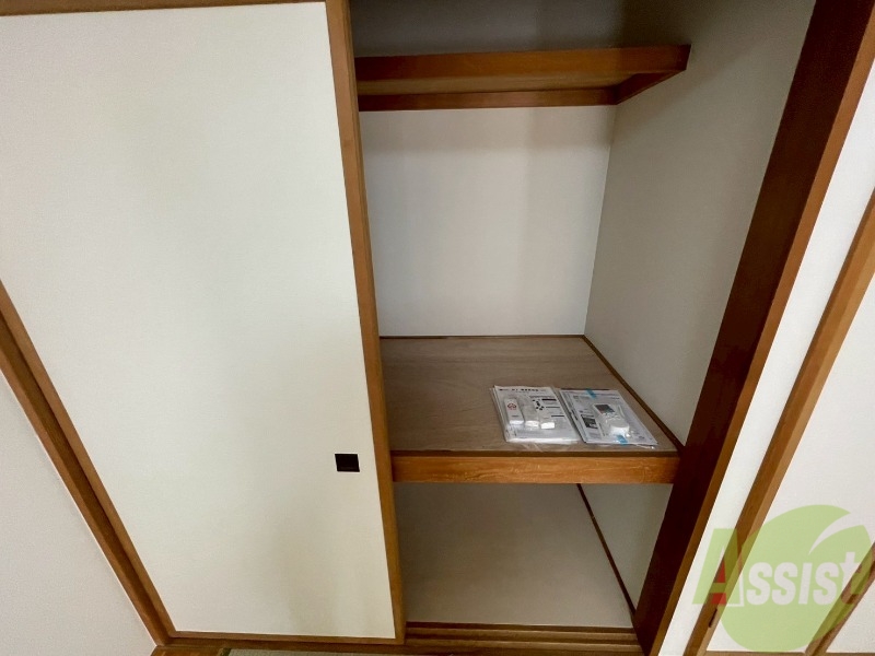 収納　クローゼットがありました。お洋服や荷物はここへ