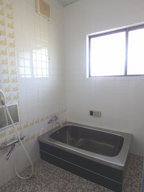 バス・シャワールーム　ゆったりバスルーム♪