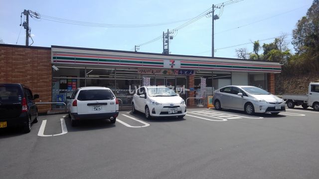 コンビニ　セブンイレブン 名張蔵持町里店（コンビニ）まで1433m