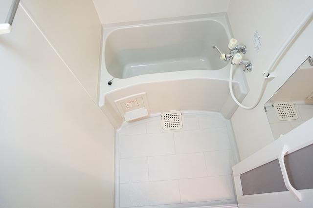 バス・シャワールーム　浴室