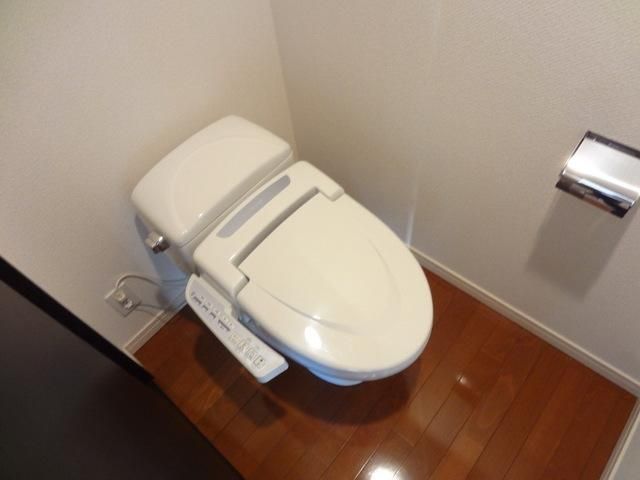 トイレ　☆温水洗浄便座☆