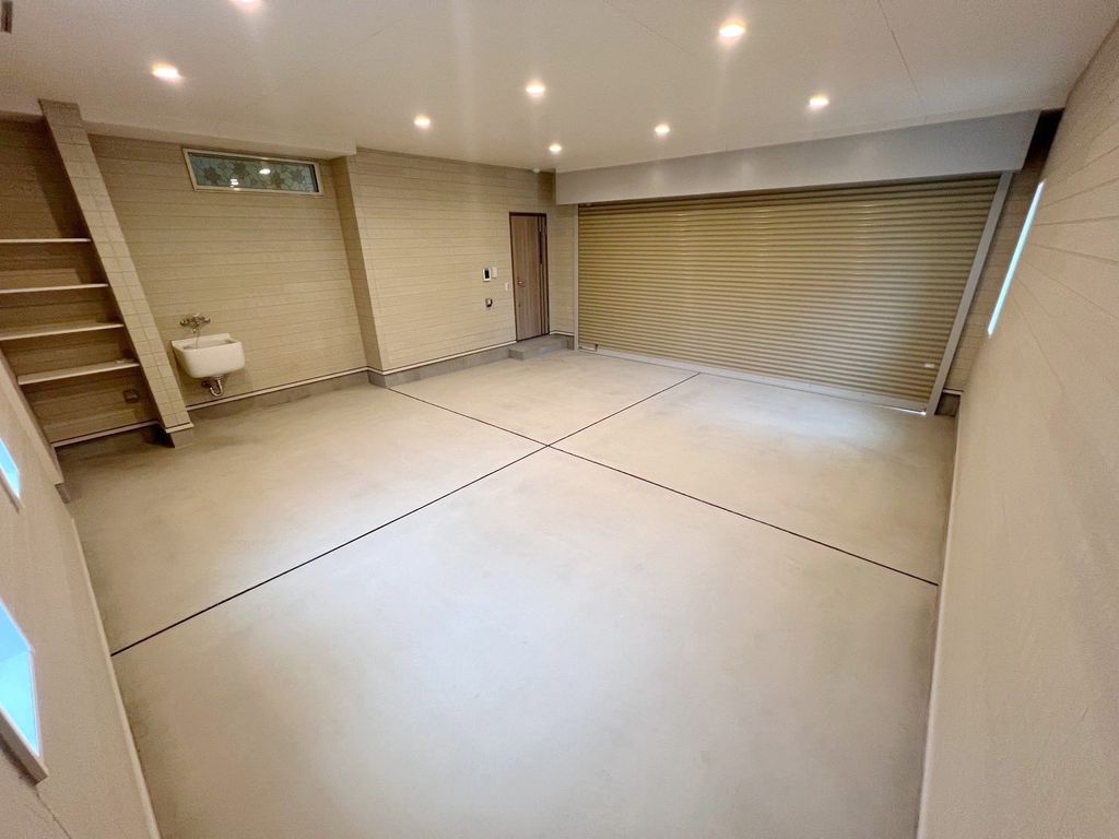 その他　エントランス