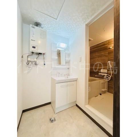 洗面設備　詳細は、ウィンドワード中の島店までご相談下さい。