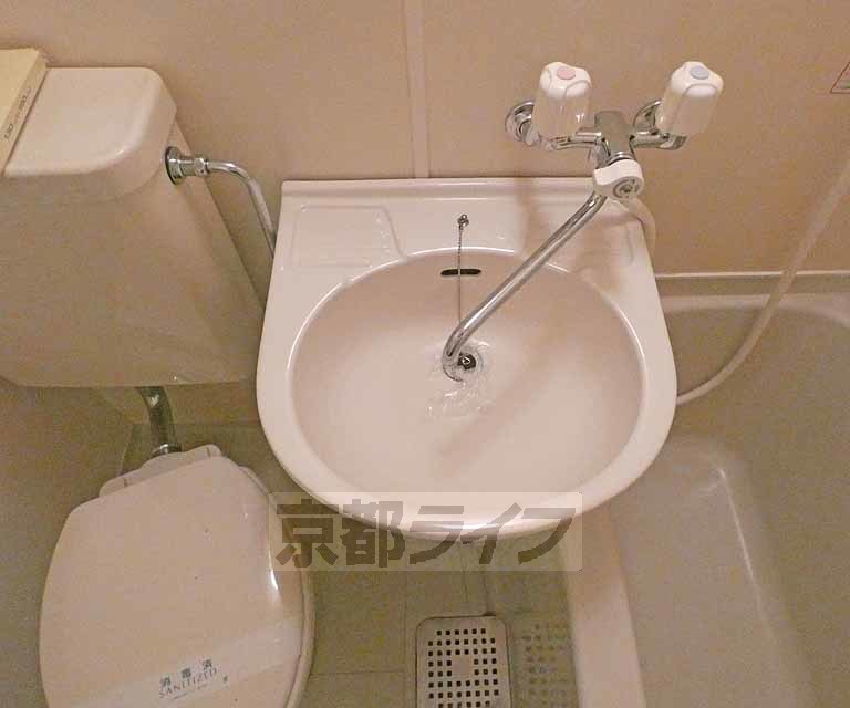 洗面設備　洗面所です。