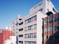 病院　医療法人財団同仁記念会明和病院（病院）まで94m