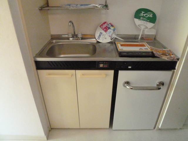 キッチン　2022年6月撮影。現況を優先します。