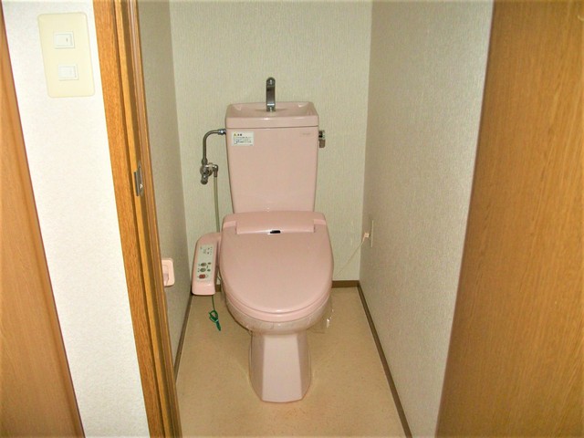 トイレ　トイレ