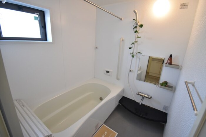 バス・シャワールーム　浴室