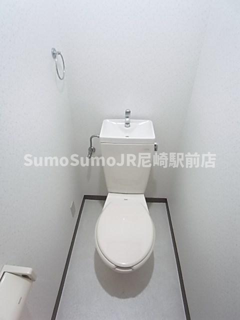 トイレ　コンパクトで使いやすいトイレです
