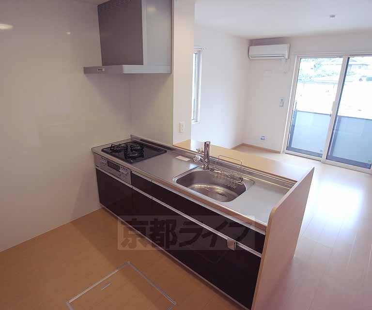 キッチン　・間取り異なります・