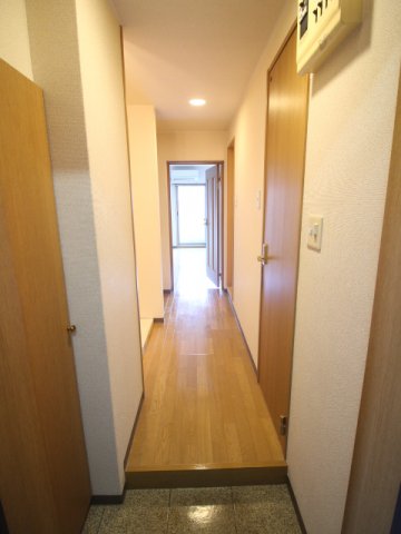 玄関　参考写真