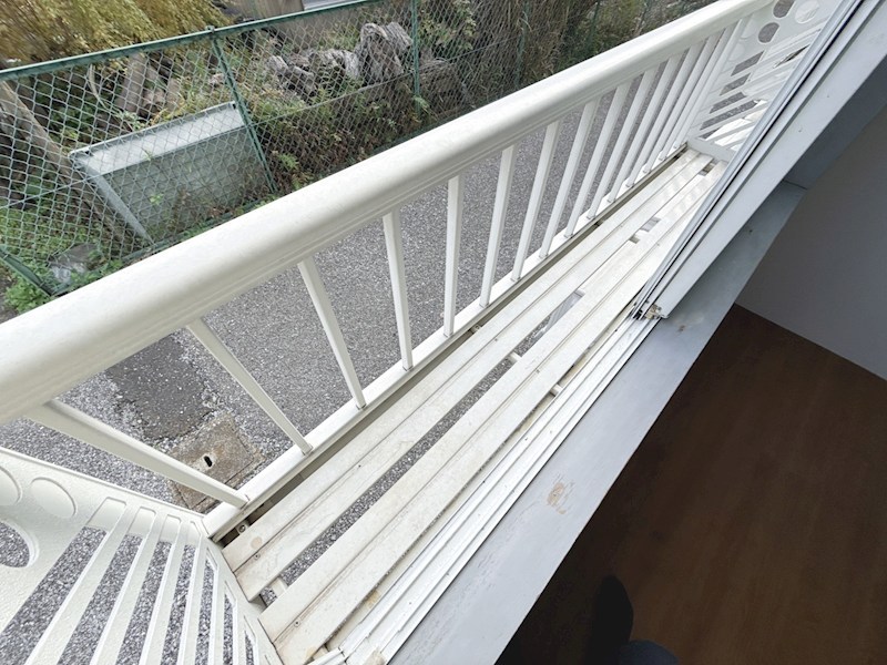 バルコニー　フラワーバルコニー