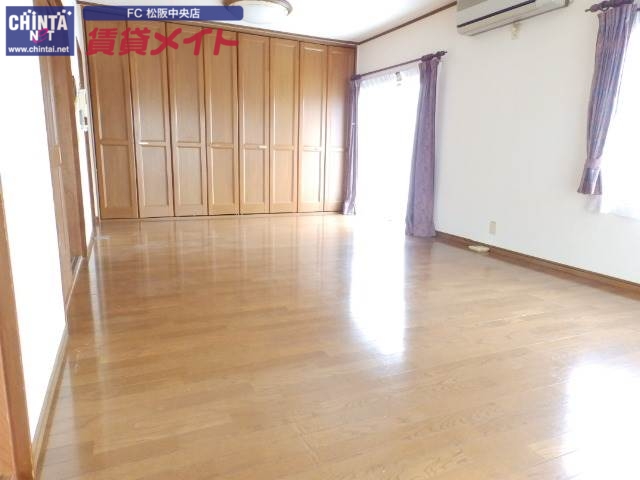すずらんIIの居間写真