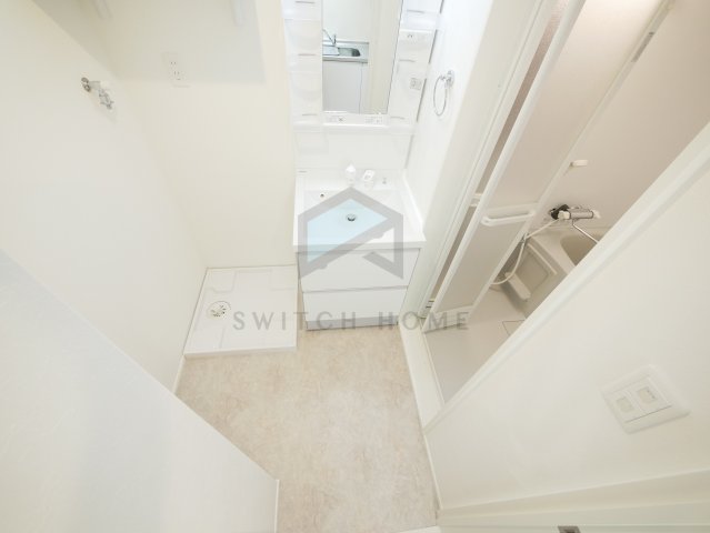 洗面設備　コンパクトで使いやすい洗面所