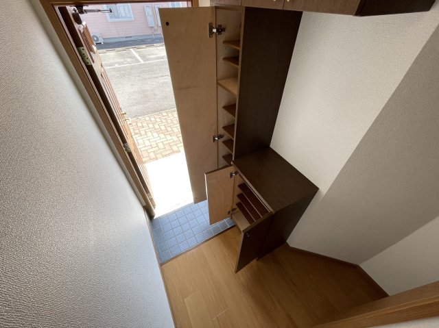 玄関　高崎、前橋のお部屋探しはエンドスケープまで！お客様の理想お聞